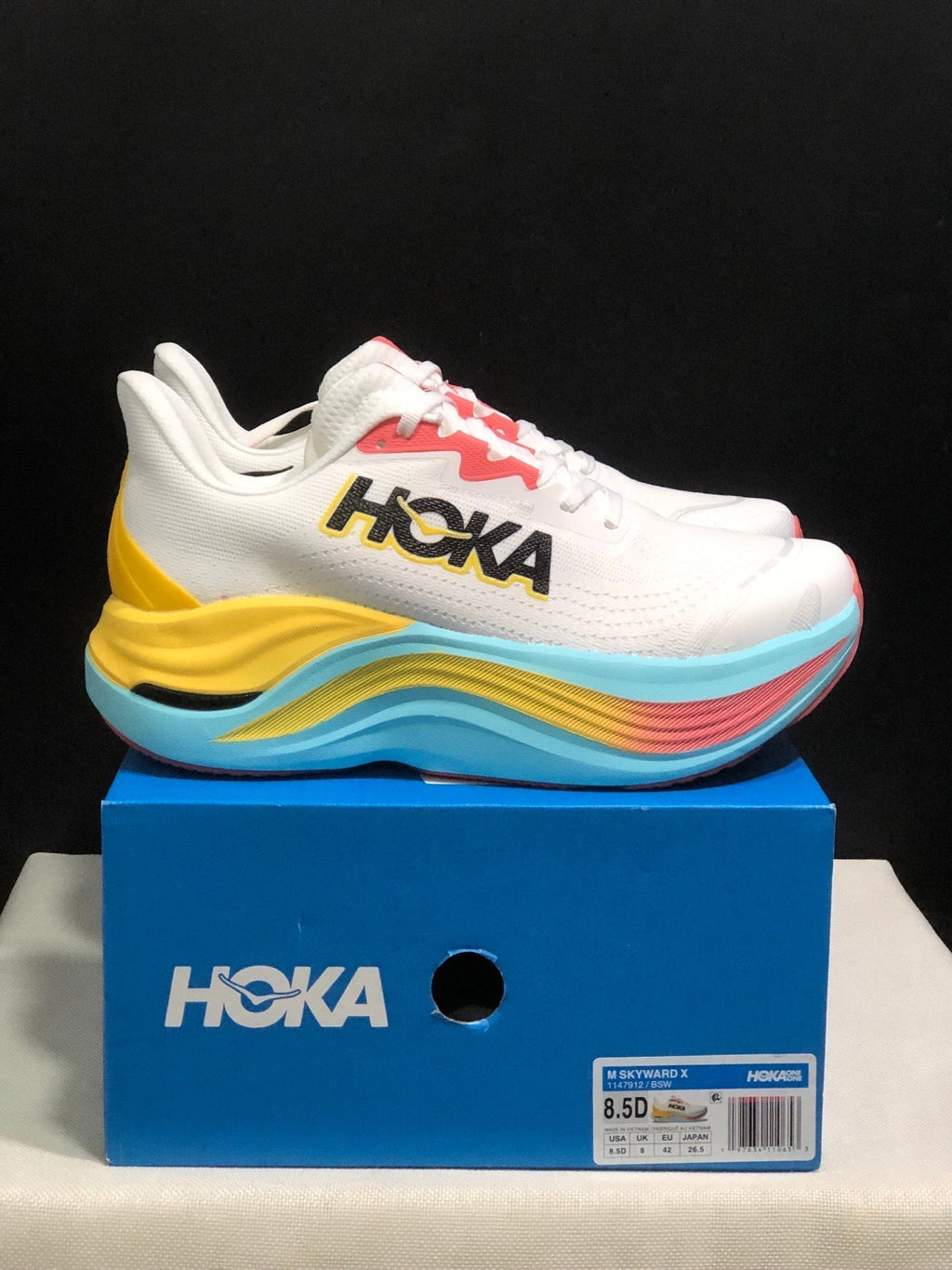 HOKA ONE ONE S KYWARD X